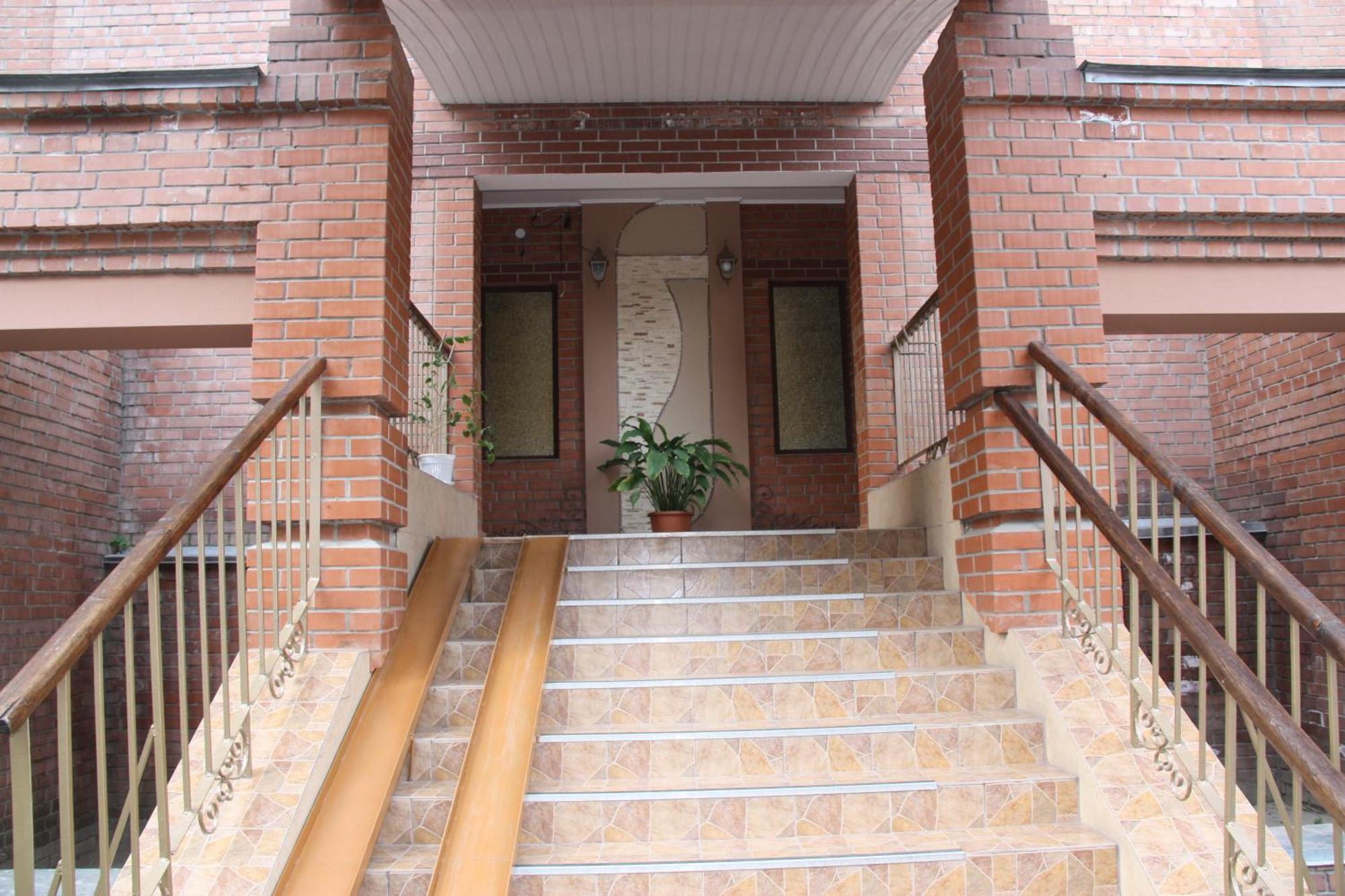 7 Sky Hotel Klinicheskaya Street  Kiew Exterior foto