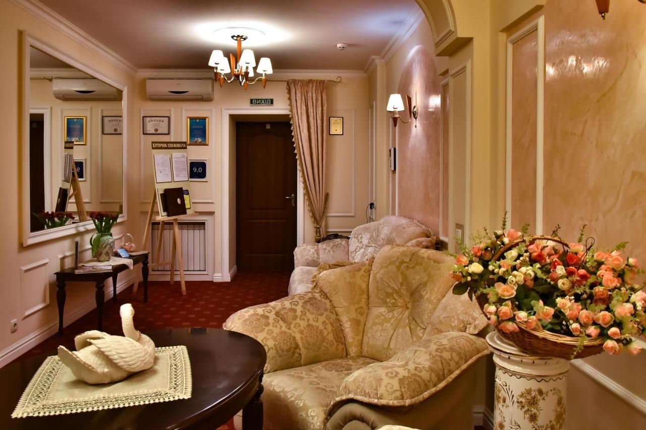 7 Sky Hotel Klinicheskaya Street  Kiew Exterior foto